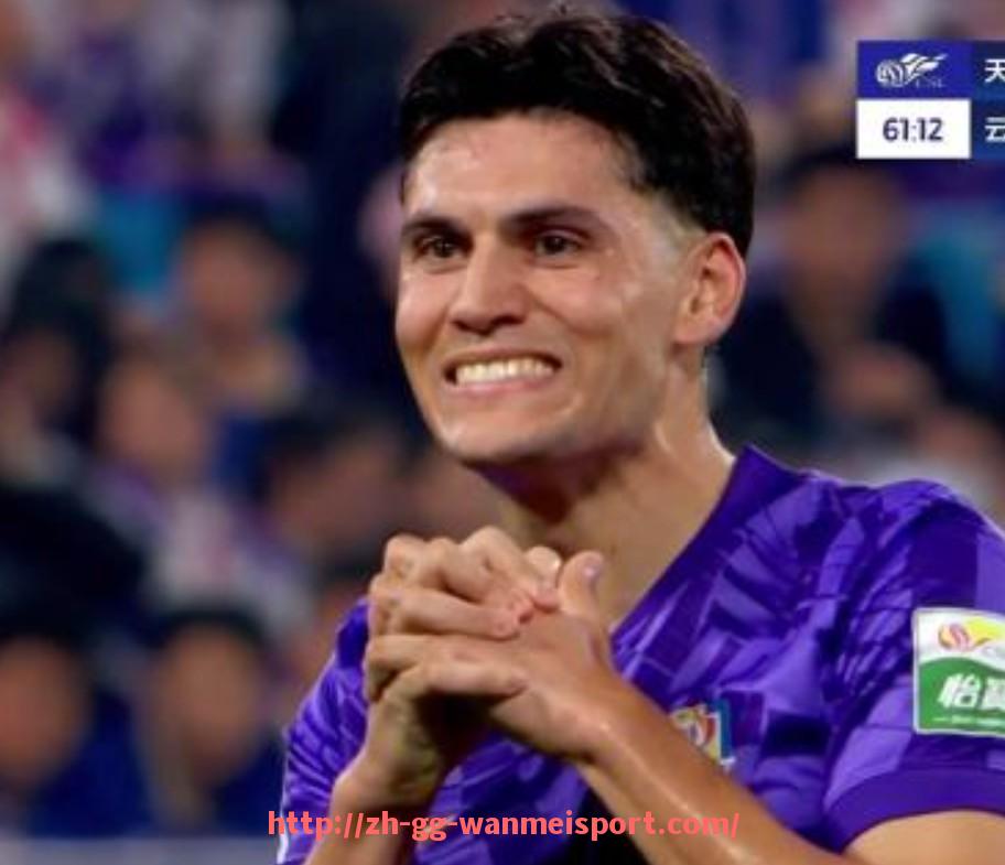 完美体育app-钢铁防线与艺术中场 细数2005年意甲十大经典阵容与战术布局